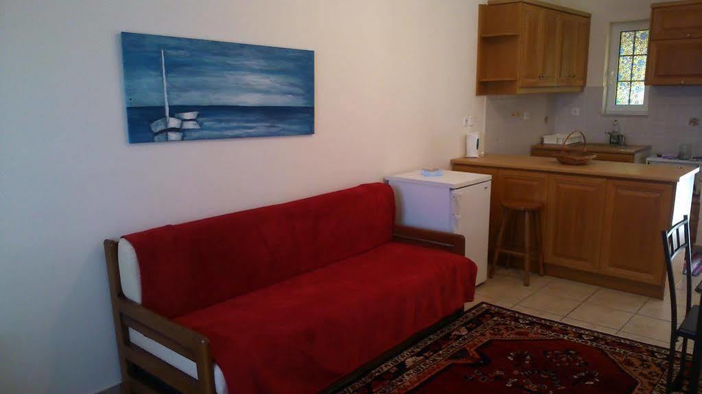 Iliopetro Hotel Monemvasia Exterior photo